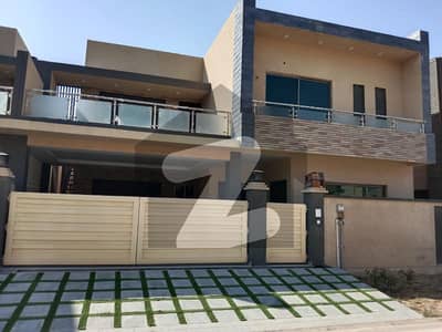 عسکری 6 ملیر کنٹونمنٹ,کینٹ,کراچی میں 5 کمروں کا 12 مرلہ مکان 6.25 کروڑ میں برائے فروخت۔