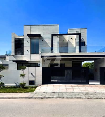 1 Kanal Ultra-Modern Designer House For Sale Double Unit Premium Location 1 Kanal Ultra-Modern Designer House For Sale Double Unit Premium Location