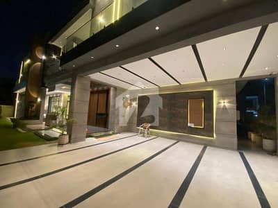2 KANAL BRAND NEW DESIGNER HOUSE FOR SALE WITH SWIMMING POOL. 2 KANAL BRAND NEW DESIGNER HOUSE FOR SALE WITH SWIMMING POOL.