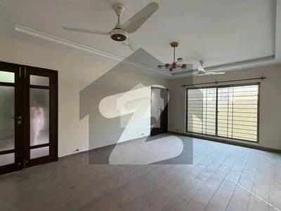 Centrally Located Prime Location House Available In Askari 6 For sale