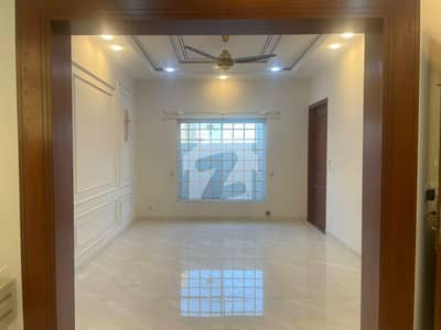 8 Marla Brand New Ground Portion Available For Rent