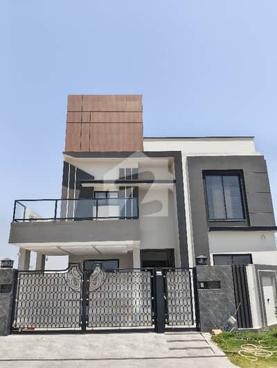 ڈی ایچ اے فیز 1 ۔ سیکٹر یو ڈی ایچ اے فیز 1,ڈی ایچ اے ڈیفینس,ملتان میں 4 کمروں کا 10 مرلہ مکان 90.0 ہزار میں کرایہ پر دستیاب ہے۔