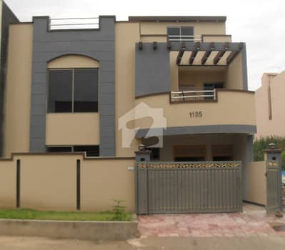 35x70 Double Storey House For Sale at B Block, B17, Islamabad. 35x70 Double Storey House For Sale at B Block, B17, Islamabad.