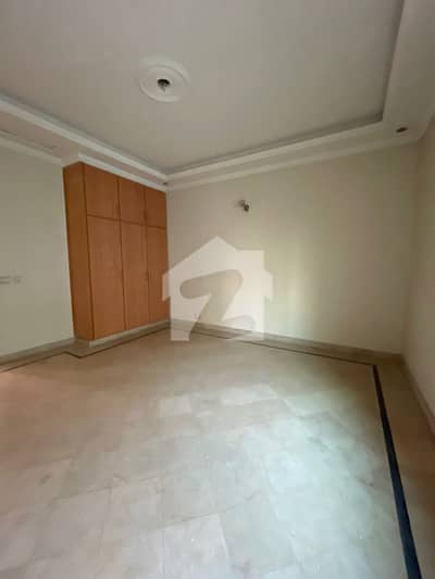 10 marla lower portion is for rent in Punjab Society phase 1 10 marla lower portion is for rent in Punjab Society phase 1