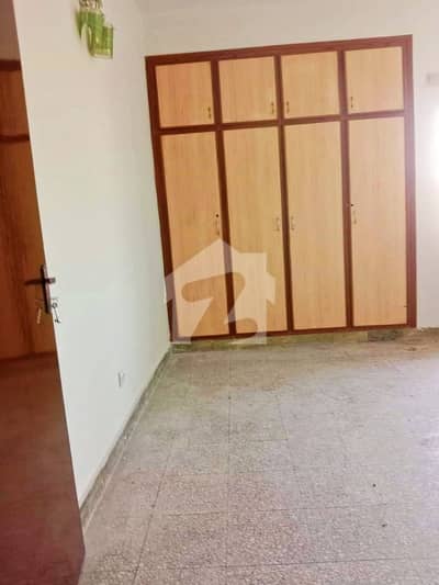 PHA 2bed Flat Available For Sale Sector G11/4 Islamabad PHA 2bed Flat Available For Sale Sector G11/4 Islamabad