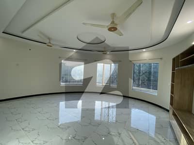 60*100 Upper Portion Available For Rent G-14/4 Ideal Location Separate Gate (Like Brend New