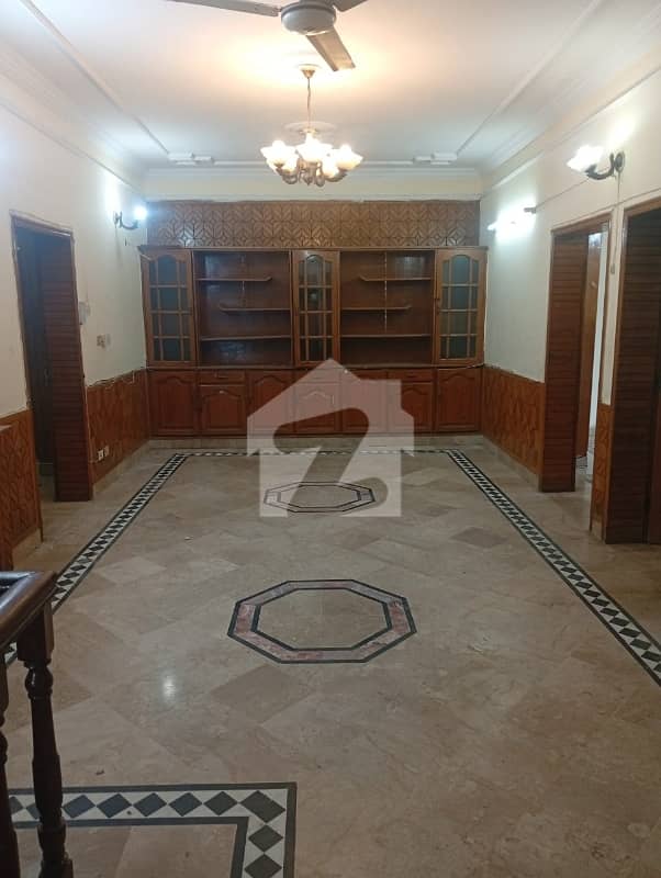 Upper Portion Available For Rent in G11 Upper Portion Available For Rent in G11