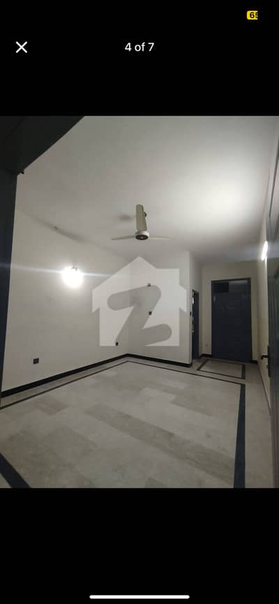 Upper Floor Separate Entrance 6 Marla For Rent
