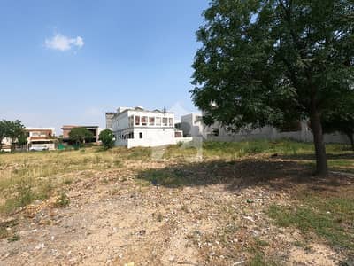 1 Kanal Prime Residential Plot For Sale DHA Phase 7, Y Block