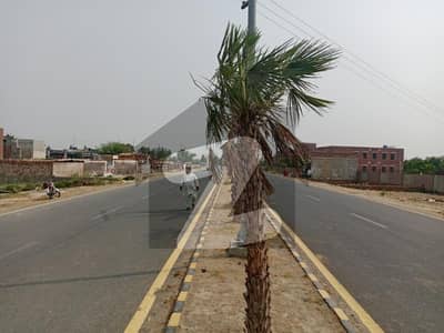 SEMI COMMERCIAL MAIN BOULEWARD PLOT FOR SALE/ TIP PH2 1 KANAL PLOT FOR SALE / LAHORE PORPERTY FOR SALE