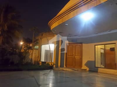 نارتھ ناظم آباد ۔ بلاک بی نارتھ ناظم آباد,کراچی میں 6 کمروں کا 1 کنال مکان 3.5 لاکھ میں کرایہ پر دستیاب ہے۔ نارتھ ناظم آباد ۔ بلاک بی نارتھ ناظم آباد,کراچی میں 6 کمروں کا 1 کنال مکان 3.5 لاکھ میں کرایہ پر دستیاب ہے۔