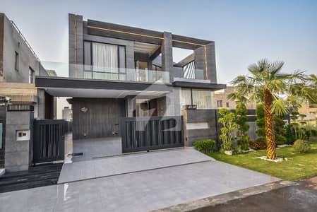 ONE KANAL LUXURY HOUSE NEAR DEFENCE RAYA FOR SALE ONE KANAL LUXURY HOUSE NEAR DEFENCE RAYA FOR SALE