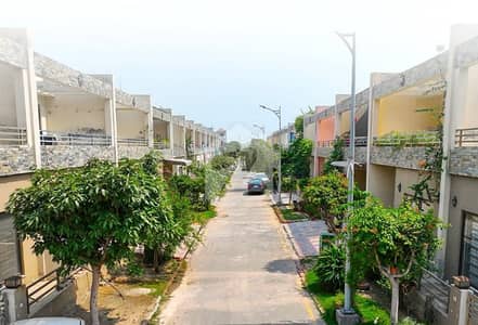 5 MARLA GOOD LOCATION POSSESSION AVALIABLE PLOT MOST BEAUTIFUL PRIME LOCATION FOR SALE IN NEW LAHORE CITY PH 2 A BLOCK.