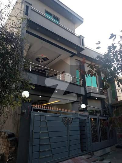 پشاور روڈ راولپنڈی میں 6 کمروں کا 7 مرلہ مکان 3.3 کروڑ میں برائے فروخت۔