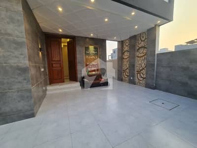 10 Marla Brand New House Available For Sale In Paragon City
