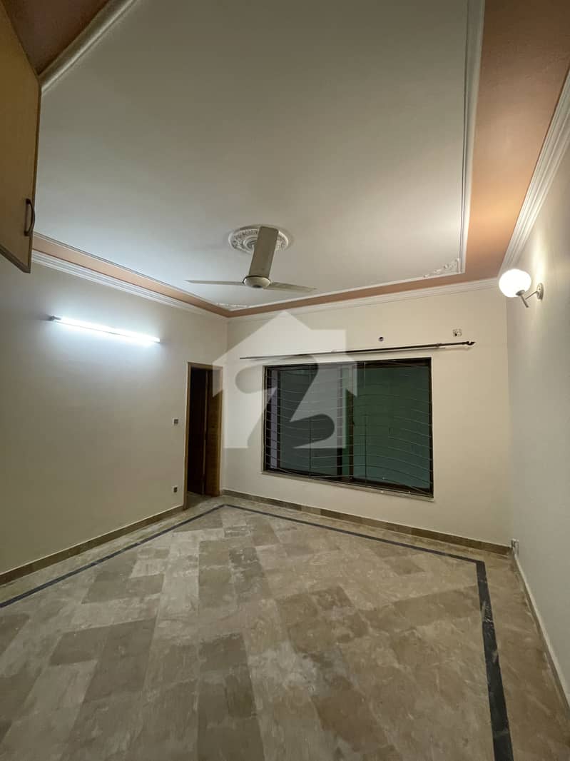 14 Marla (40x80) Upper Portion Available for Rent in G-14/4, Islamabad 14 Marla (40x80) Upper Portion Available for Rent in G-14/4, Islamabad