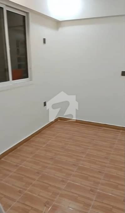 3Bed DD High-rise Building Corner flat