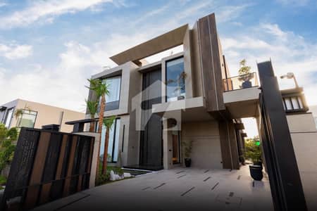 1 KANAL ULTRA MODERN DESIGN HOUSE FOR SALE IN DHA PHASE 7 NEAR TO RAYA GOLF CLUB FACING PARK