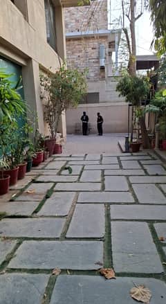 850 yards ground plus one independent banglow available for rent