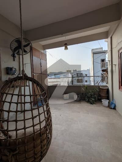 نارتھ ناظم آباد ۔ بلاک سی نارتھ ناظم آباد,کراچی میں 6 کمروں کا 8 مرلہ مکان 5.35 کروڑ میں برائے فروخت۔