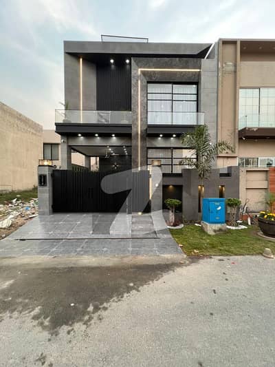 5 Marla ULTRA Modern House For Sale In DHA Phase 9 Town Lahore 5 Marla ULTRA Modern House For Sale In DHA Phase 9 Town Lahore