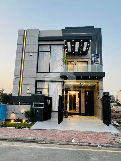 5 Marla Brand New Ultra Luxury Modren House House For Sale In Sector E Bahria Town Lahore 5 Marla Brand New Ultra Luxury Modren House House For Sale In Sector E Bahria Town Lahore