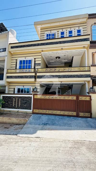 7 Marla double story double unit house available for sale. 7 Marla double story double unit house available for sale.