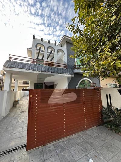 Sale - 10 Marla Double Unit House In Bahria Town Phase 4