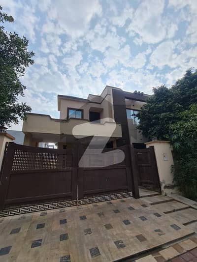 10 Marla House Available For Sale In Chambelli Block Sector C Bahria Town Lahore 10 Marla House Available For Sale In Chambelli Block Sector C Bahria Town Lahore