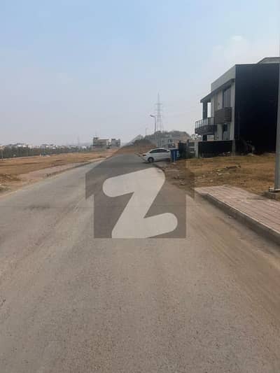 10 Marla Level Plot For Sale In Bahria Town Phase 8