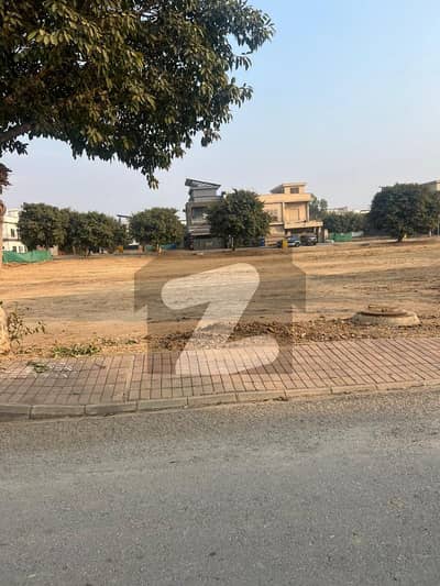 10 Marla Residential Plot for Sale in Block E, Bahria Town Phase 8