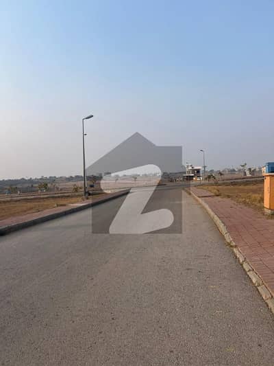 1 Kanal Plot For Sale in Sector F4, Bahria Town