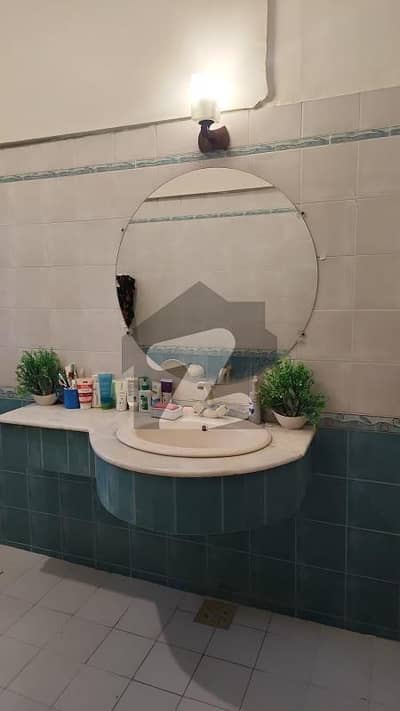 Beautiful Two Side Corner Apartment