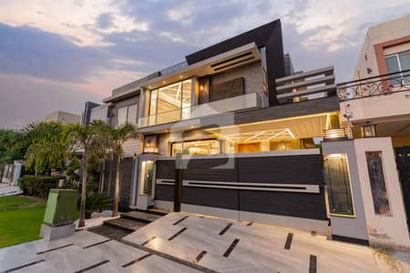 10 Marla Brand New Ultra Modern Near To DHA RAYA House For Sale 10 Marla Brand New Ultra Modern Near To DHA RAYA House For Sale