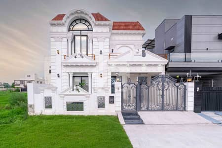 10 Marla Brand New Luxurious Modern Design House For Sale In DHA Phase 7 With Hot Location On 100 Feet Road Walking Distance To Macdonald & Park 10 Marla Brand New Luxurious Modern Design House For Sale In DHA Phase 7 With Hot Location On 100 Feet Road Walking Distance To Macdonald & Park