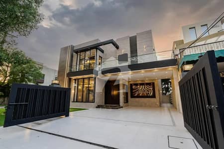 1 Kanal Luxury Designer House Available For Rent 1 Kanal Luxury Designer House Available For Rent