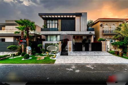 1 Kanal Top Quality Build Luxurious Beautiful Modern Design Villa With Basement For Sale In DHA Lahore Phase 7 Prime Location