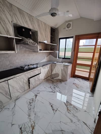 Get An Attractive Prime Location House In Park View City Under Rs. 135000