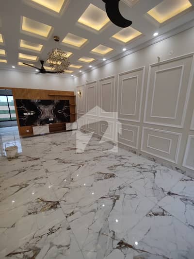 Prime Location House Is Available For Sale Prime Location House Is Available For Sale
