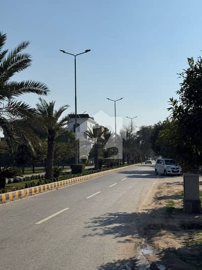 5 Marla Full Paid Transfer Free Plot for Sale in Tulip Overseas Park View City Lahore