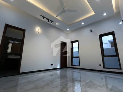 Get An Attractive Prime Location House In Karachi Under Rs. 125000000