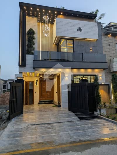 5 Marla Brand New Lavish House At 40 Ft Road For Sale In Park View City Lahore 5 Marla Brand New Lavish House At 40 Ft Road For Sale In Park View City Lahore