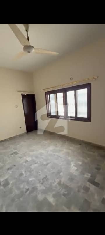 Upper Portion Sized 600 Square Yards Available In Federal B Area - Block 6