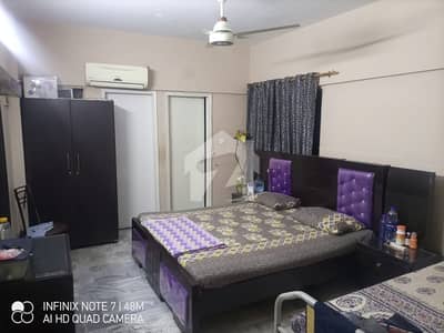 FLAT AVAILAIBLE FOR RENT IN GULUSTAN E JOHAR BLOCK 17 HAROON   ROYAL CITY SWEET WATER LUXURY SIZE FLAT