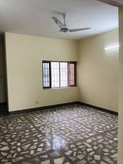 Livable Corner House For Sale In F-10 Livable Corner House For Sale In F-10