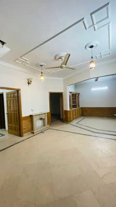 Livable House Is Available For Sale In F-11/3 Livable House Is Available For Sale In F-11/3