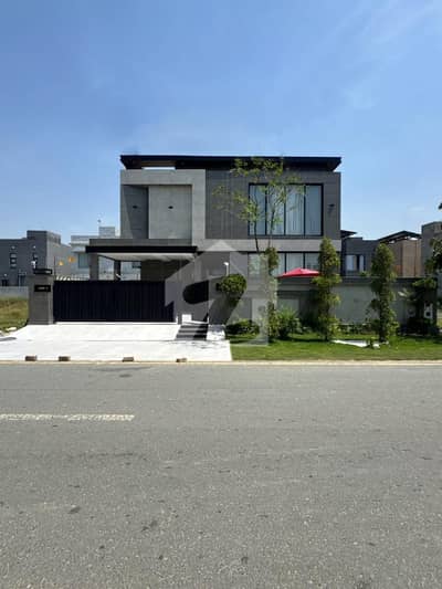 1 KANAL BRAND NEW MAZAR MUNIR DESIGN HOUSE FOR SALE (NEAR CARREFOUR)