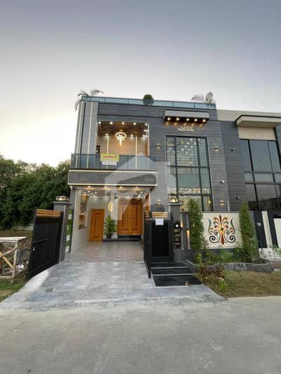 5 Marla Brand New Luxury House For Sale And Direct Meeting With Owner In Park View City Lahore