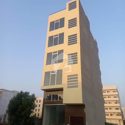 المرتضی کمرشل ایریا ڈی ایچ اے فیز 8,ڈی ایچ اے ڈیفینس,کراچی میں 5 مرلہ Studio دفتر 2.25 کروڑ میں برائے فروخت۔