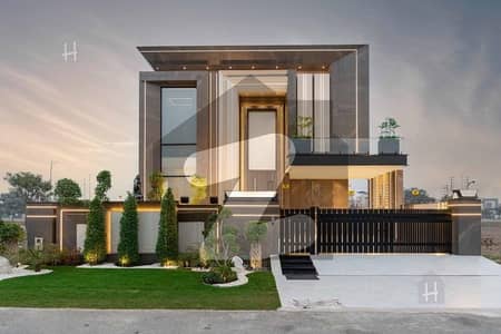 1 KANAL BRAND NEW ULTRA MODERN DESIGNER HOUSE FOR SALE